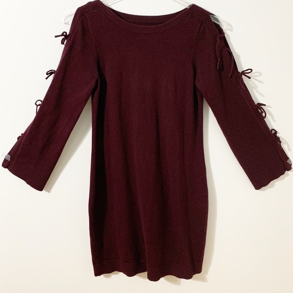 Vince Camuto Burgundy Mid Length Sweater Sheath Dress Bell Sleeve Tie Closure - Picture 2 of 9
